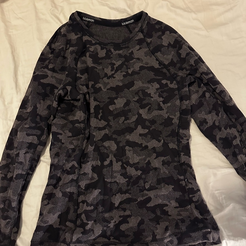 lululemon athletica Black and Gray Camo Long Sleeve Top